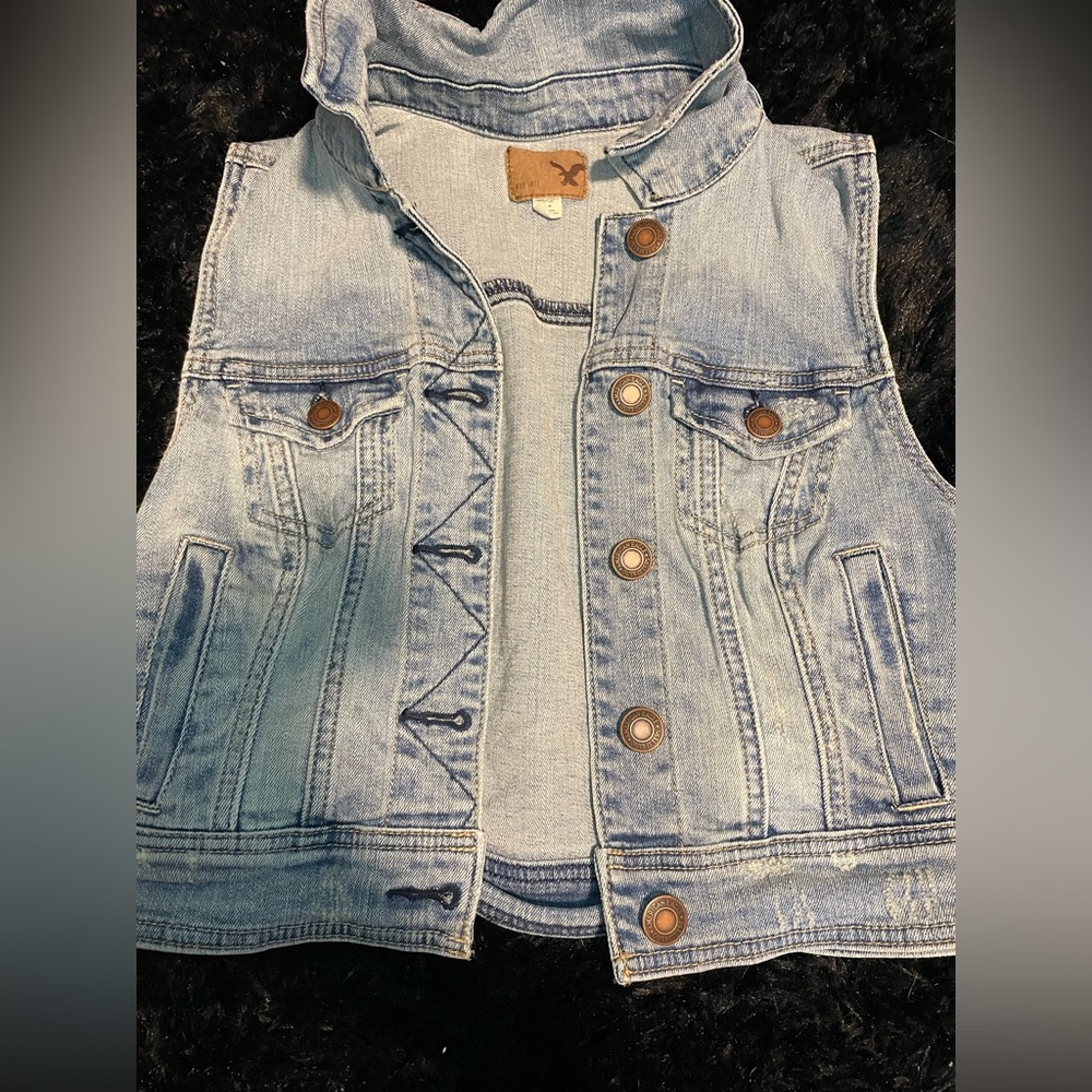American Eagle Jean Vest